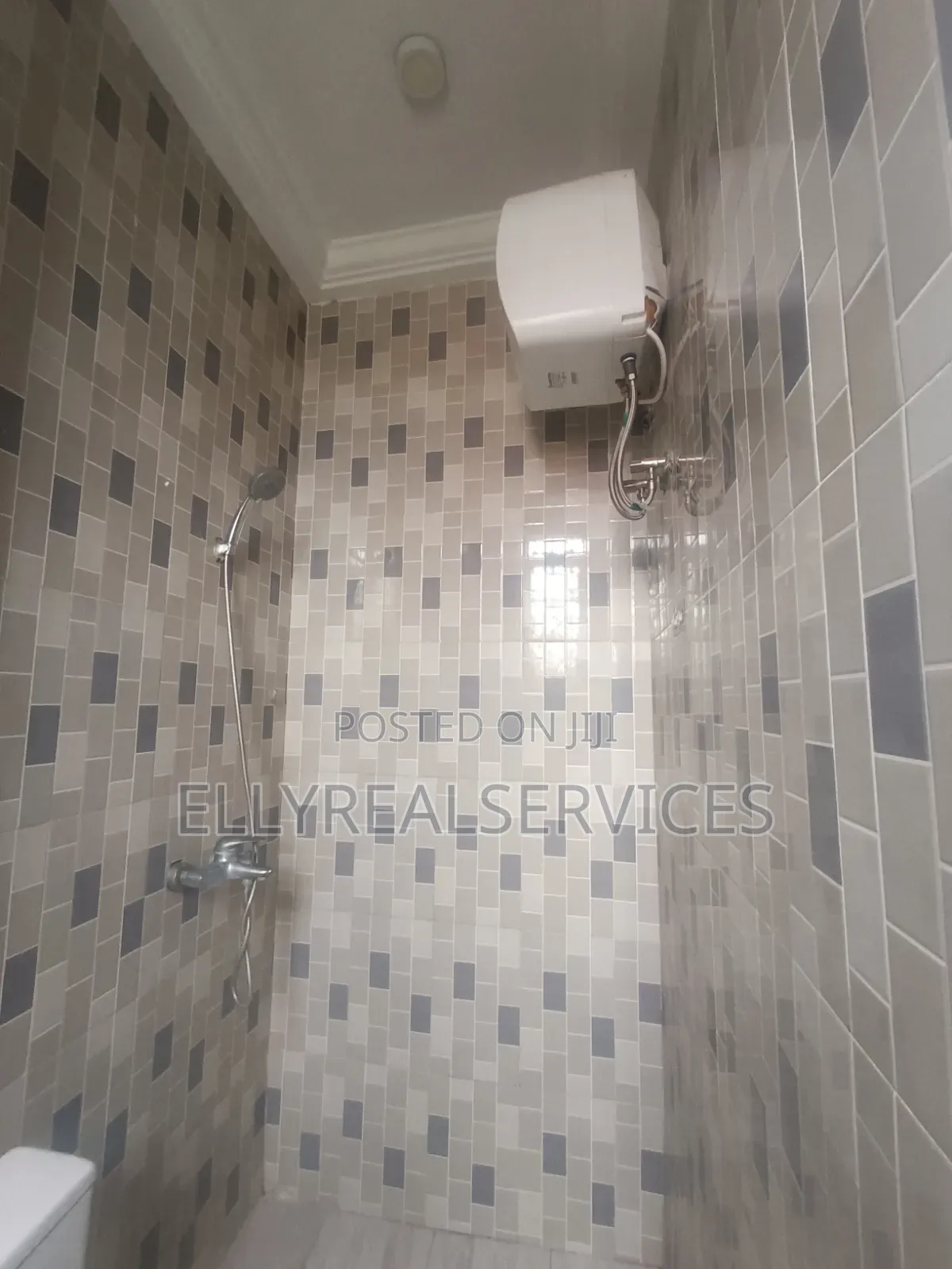 2bdrm Apartment in Ellyrealservices, Pentecost for rent