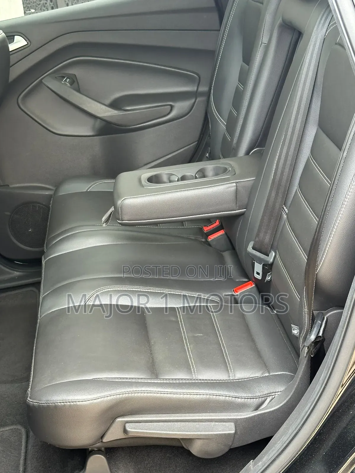 Ford Escape Titanium FWD 2018 Black