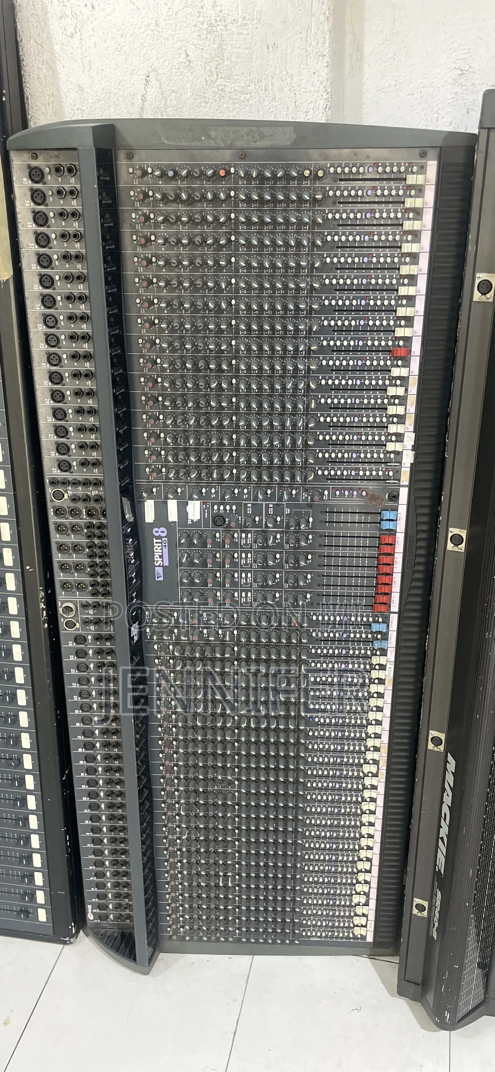 Studio Mixer