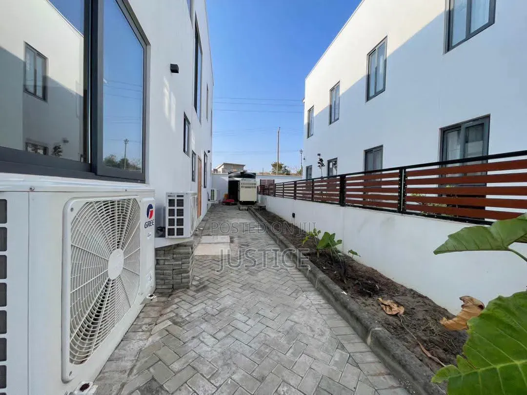 4bdrm House in Burma Hills, Tseaddo for rent