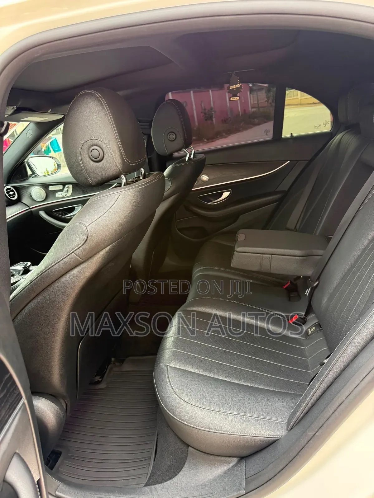 Mercedes-Benz E350 2020 White