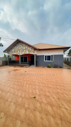 4bdrm House in Sefdard Properties, Pokuase for rent