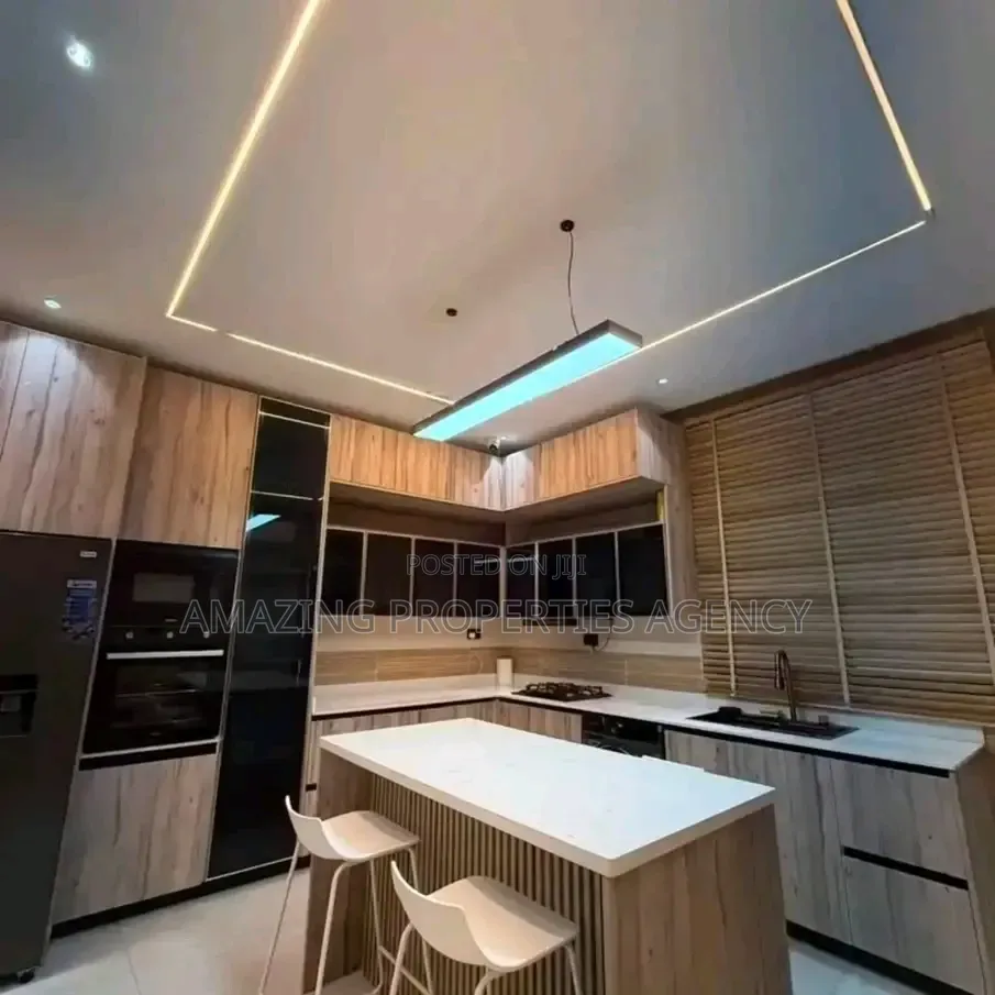 Furnished 4bdrm House in Adjiringanor, Ability for sale
