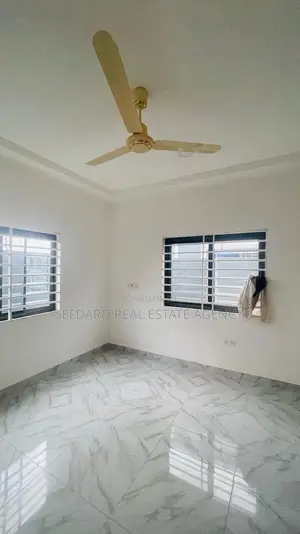 3bdrm House in Sefdard Properties, Pokuase for sale