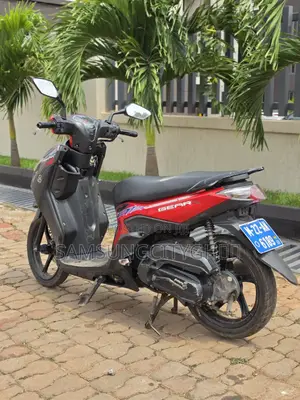 Yamaha Gear 2022 Red