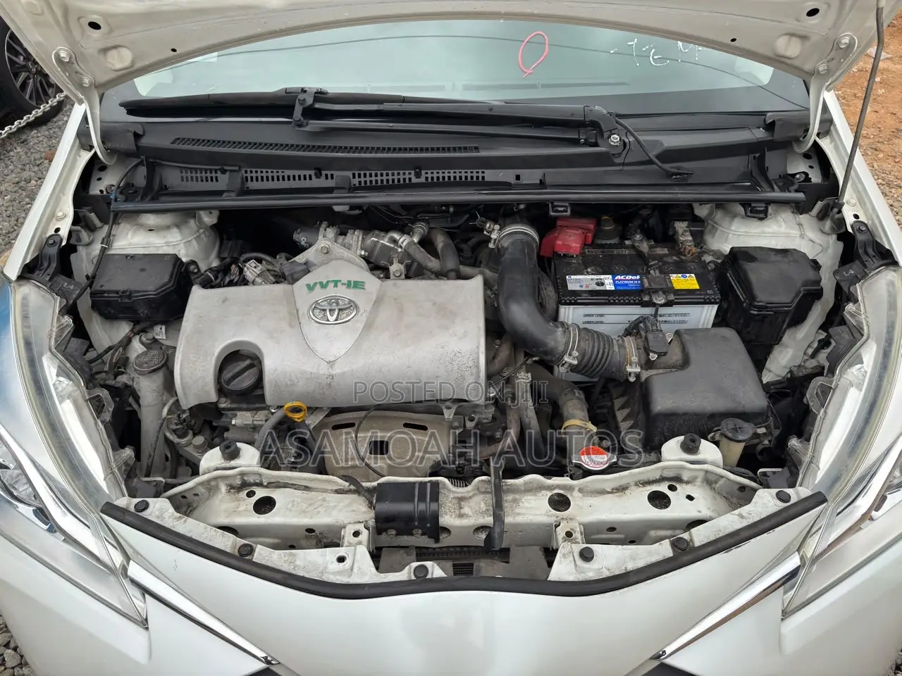 Toyota Vitz 2017 White