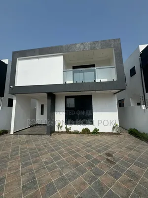 5bdrm House in Kofis Realty, Regimanuel Gray Estates for sale