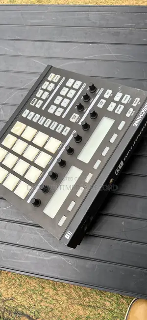 Maschine Native Instrument