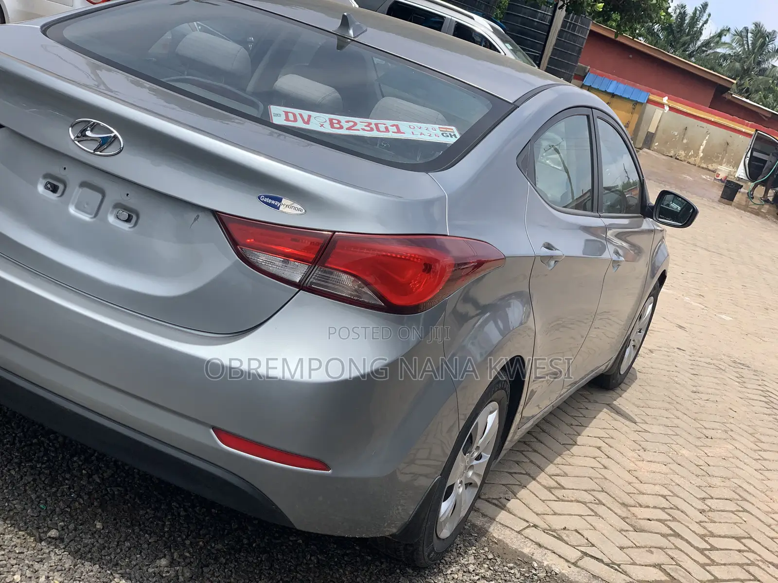 Hyundai Elantra 2016 Silver