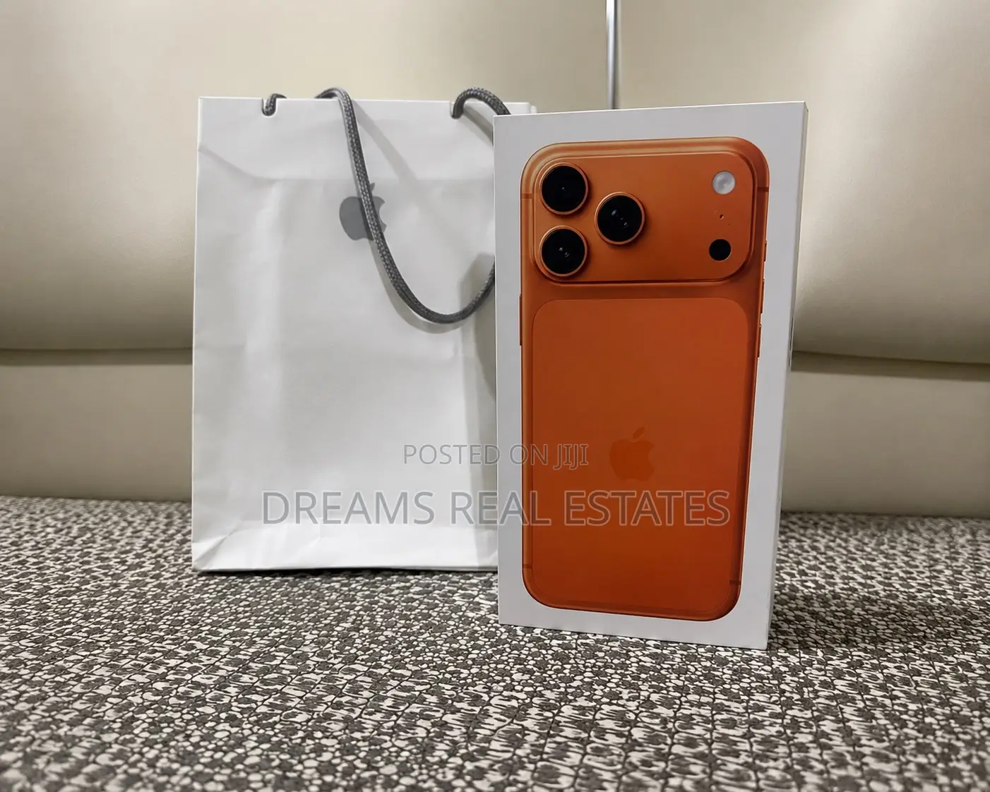 New Apple iPhone 17 Pro Max 512 GB Orange