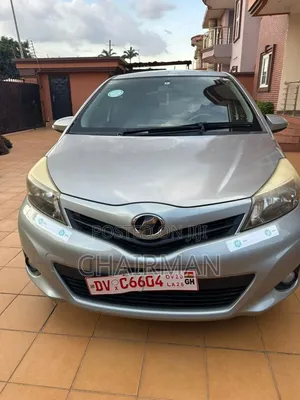 Toyota Vitz 2013 Gray