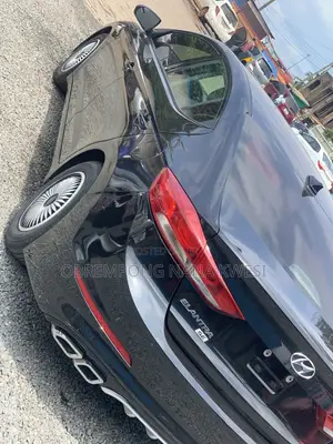 Hyundai Elantra 2018 Black
