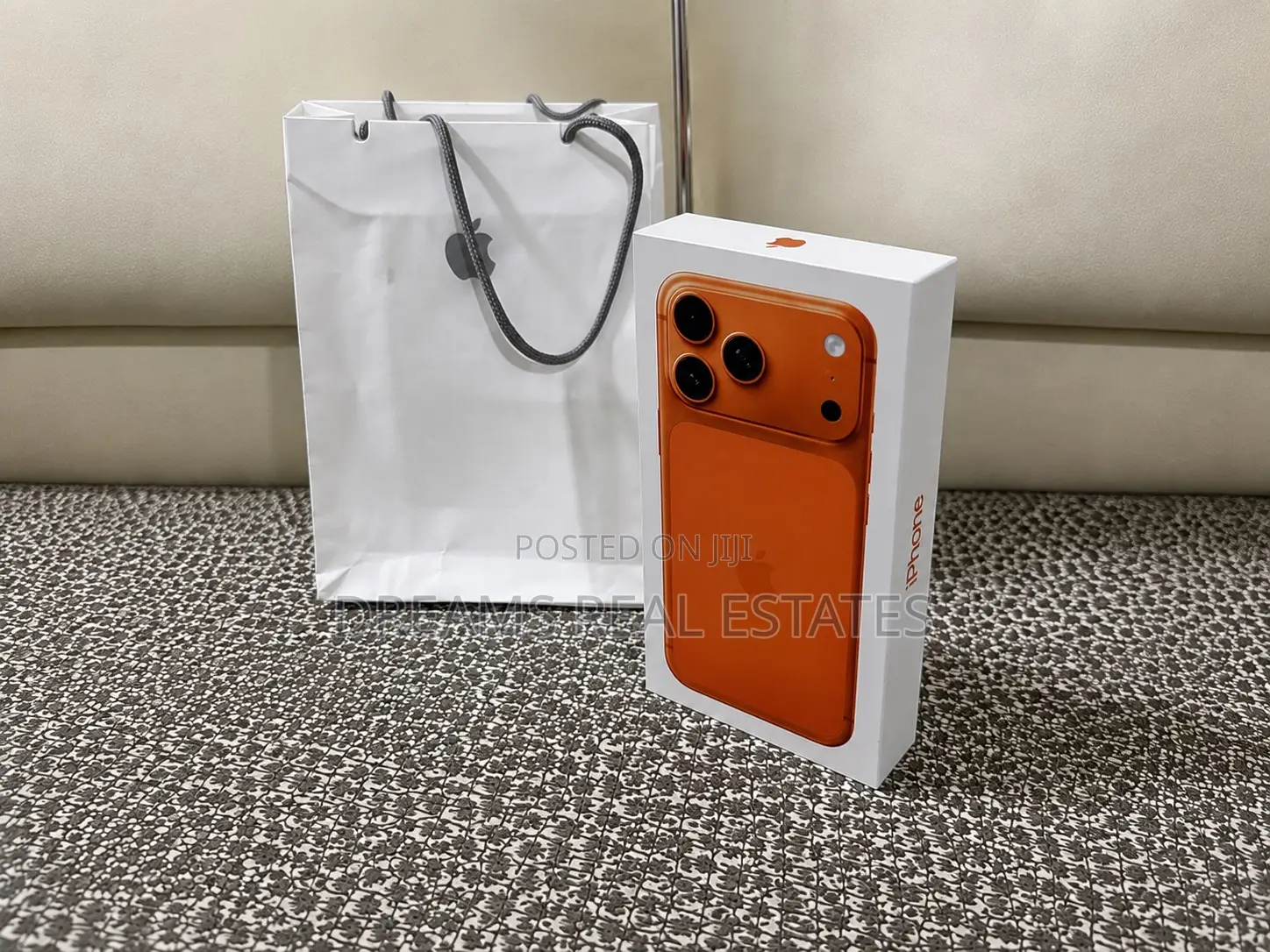 New Apple iPhone 17 Pro Max 512 GB Orange