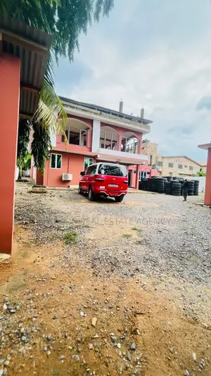 16bdrm Apartment in Sefdard, Kwabenya for sale