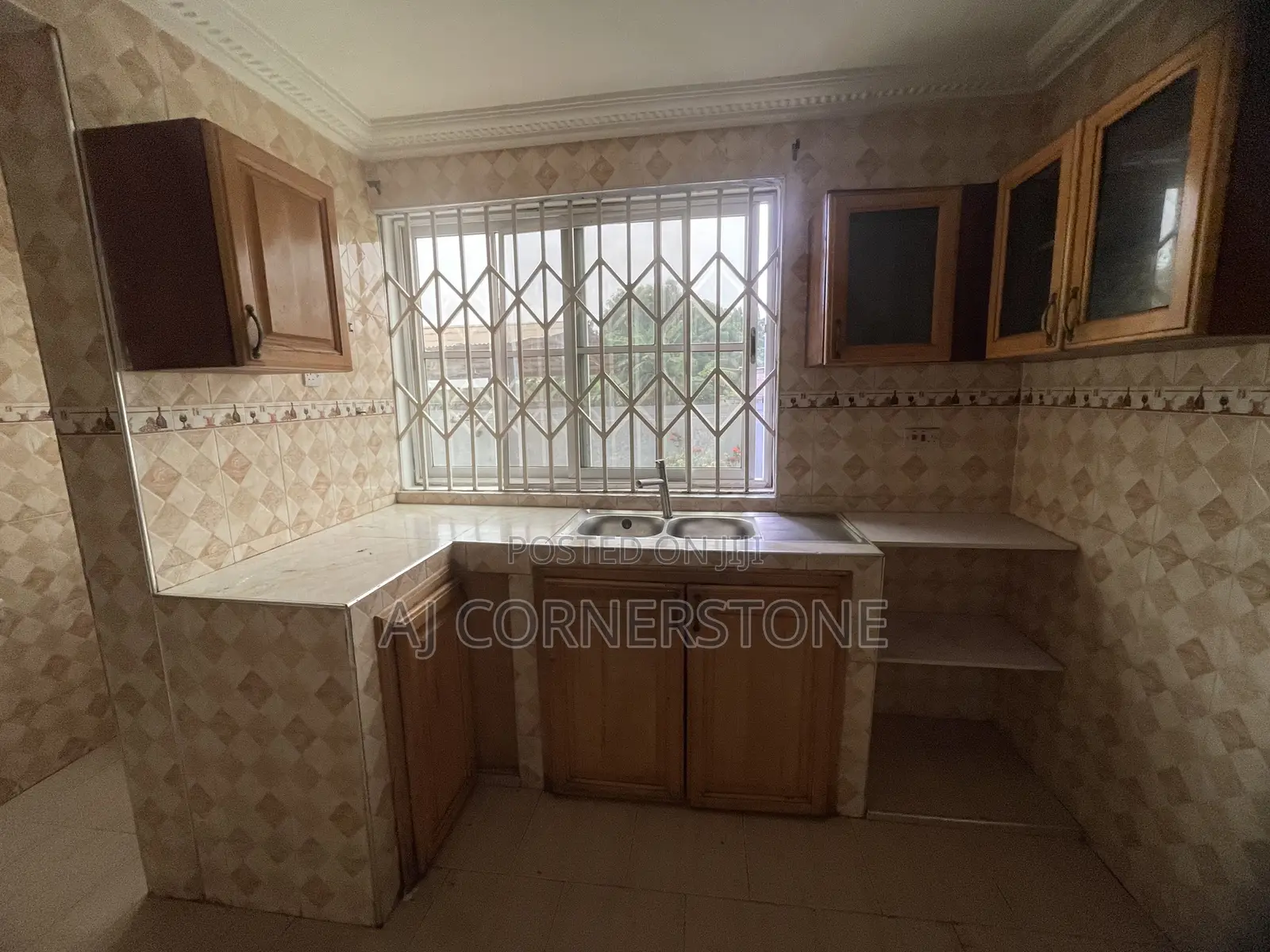 3bdrm Apartment in Amasaman for rent