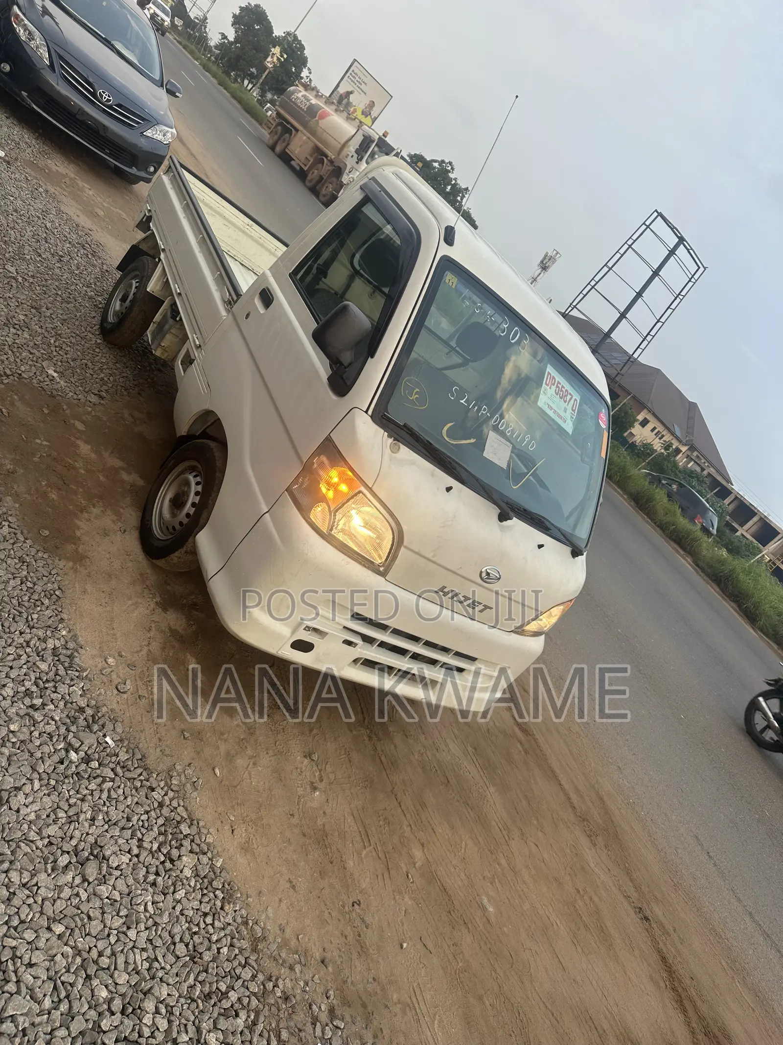 Daihatsu Hijet 2015 Model for Quick Sales