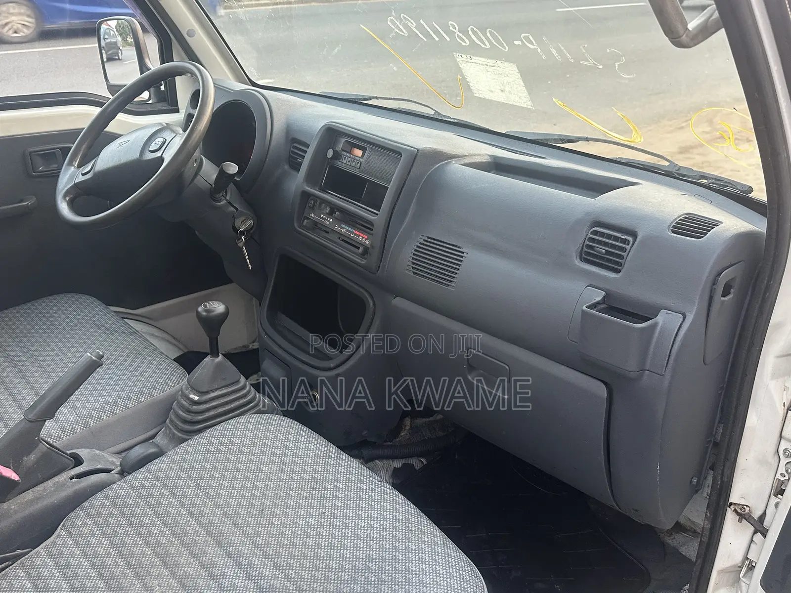 Daihatsu Hijet 2015 Model for Quick Sales