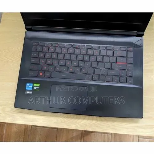 Laptop MSI GF63 16GB Intel Core i5 HDD+SSD 1.5T