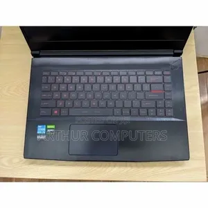 Laptop MSI GF63 16GB Intel Core i5 HDD+SSD 1.5T