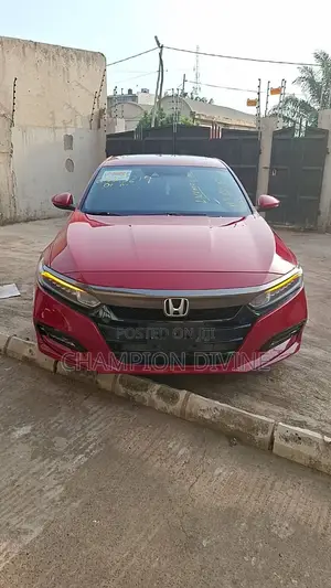 Honda Accord 2019 Red