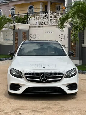 Mercedes-Benz E300 2019 White