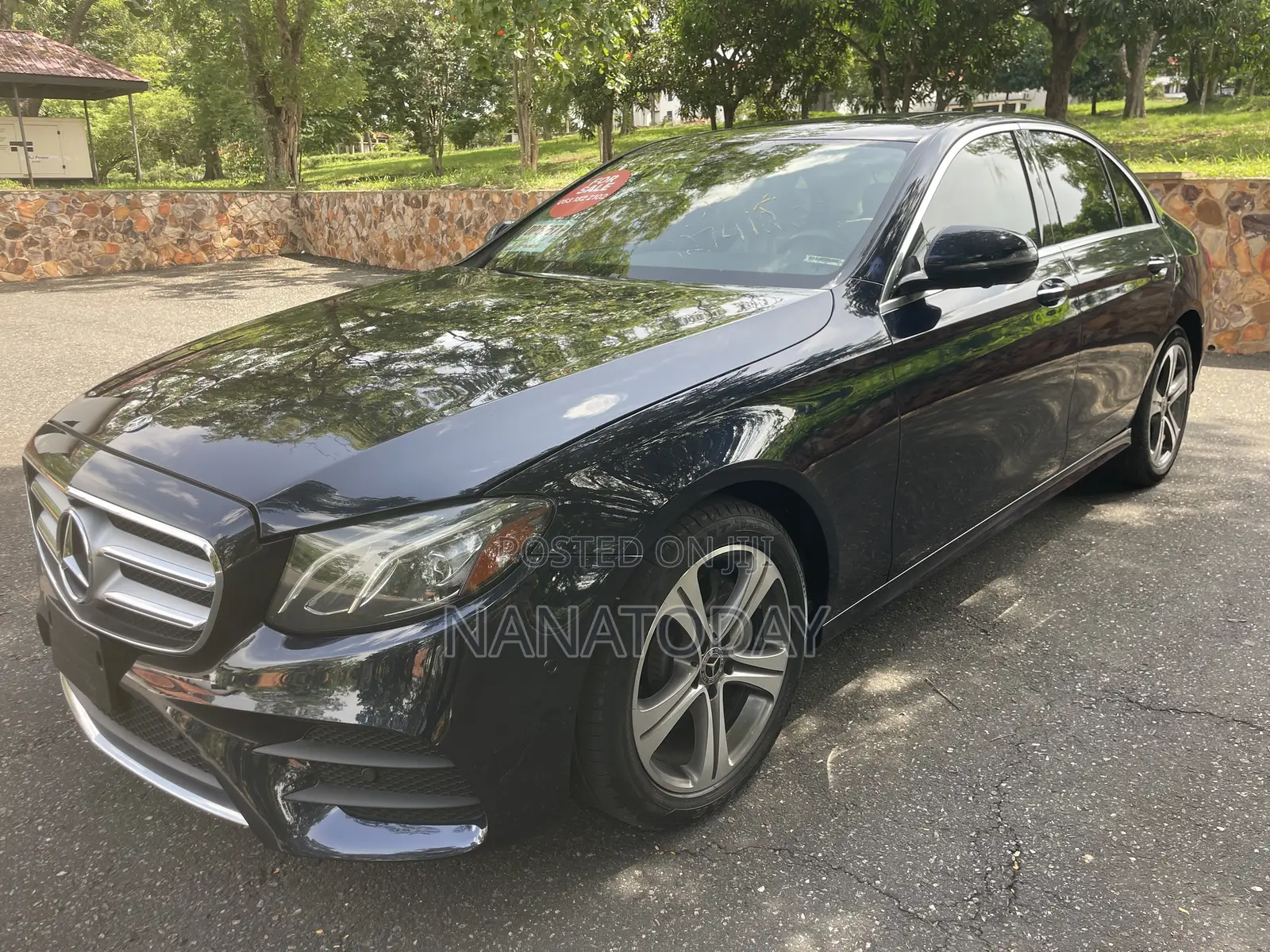 Mercedes-Benz E300 2019 Black