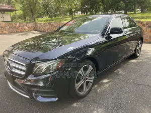Mercedes-Benz E300 2019 Black