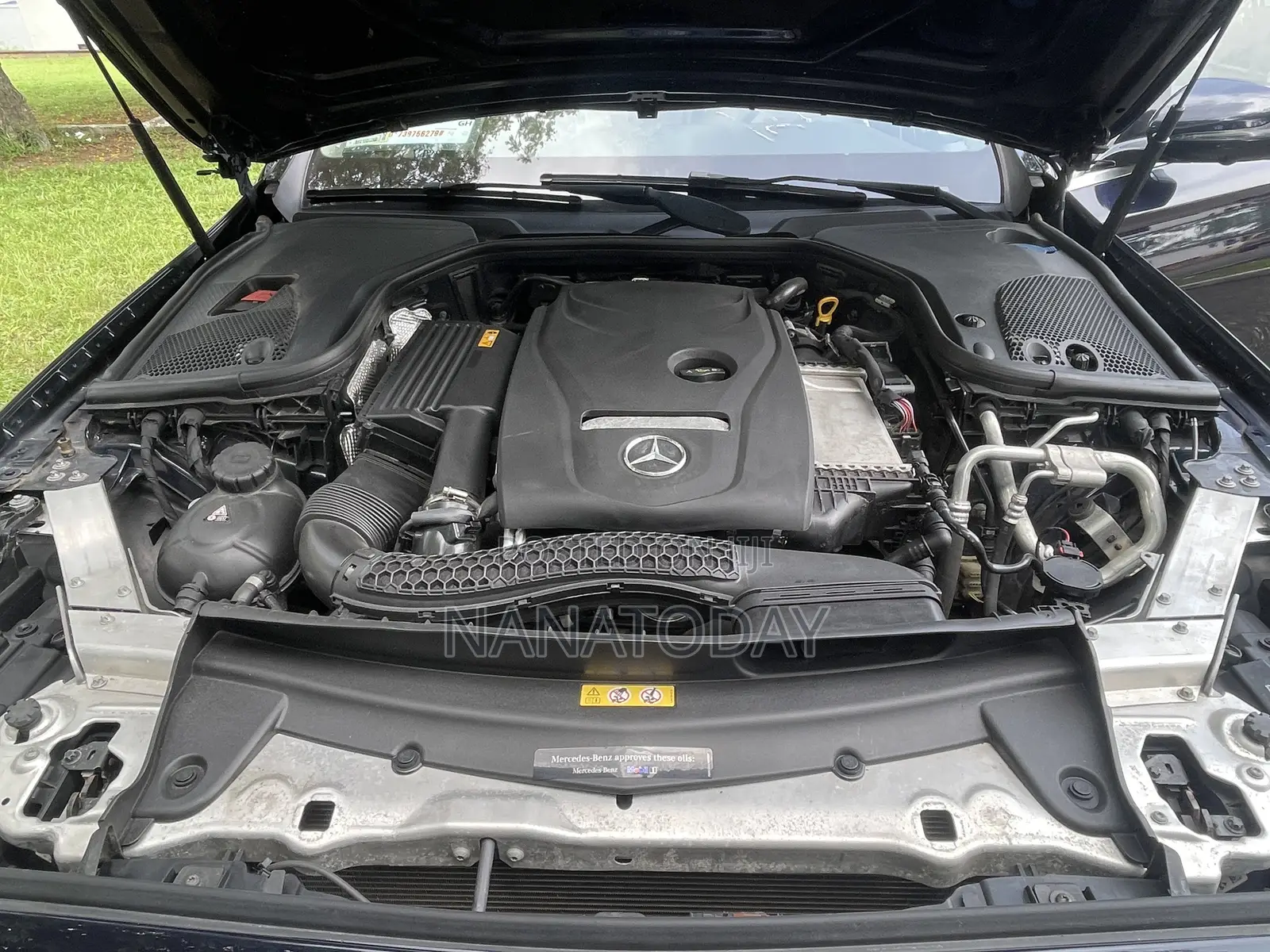 Mercedes-Benz E300 2019 Black