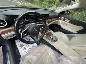 Mercedes-Benz E300 2019 Black