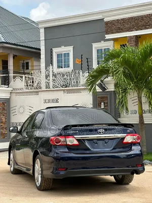 Toyota Corolla S 4dr Sedan (1.8L 4cyl 4A) 2013 Blue