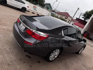 Honda Accord EX-L 4dr Sedan FWD (2.4L 4cyl 2A) 2016