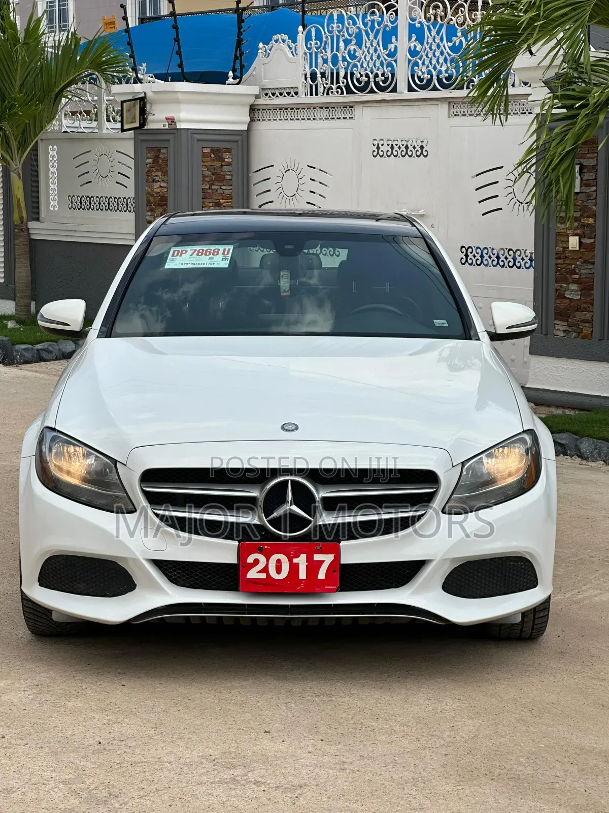 Mercedes-Benz C300 Luxury 4matic Sedan AWD (2.0L 4cyl 7A) 2017 White