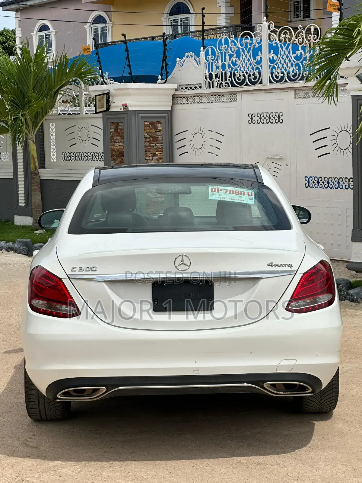 Mercedes-Benz C300 Luxury 4matic Sedan AWD (2.0L 4cyl 7A) 2017 White