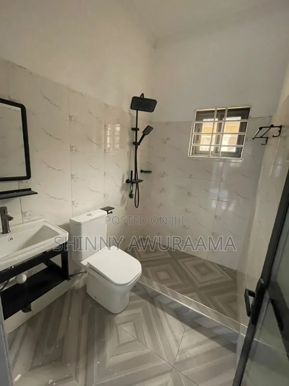 1bdrm Apartment in Nanakrom Melcom, School Junction for rent
