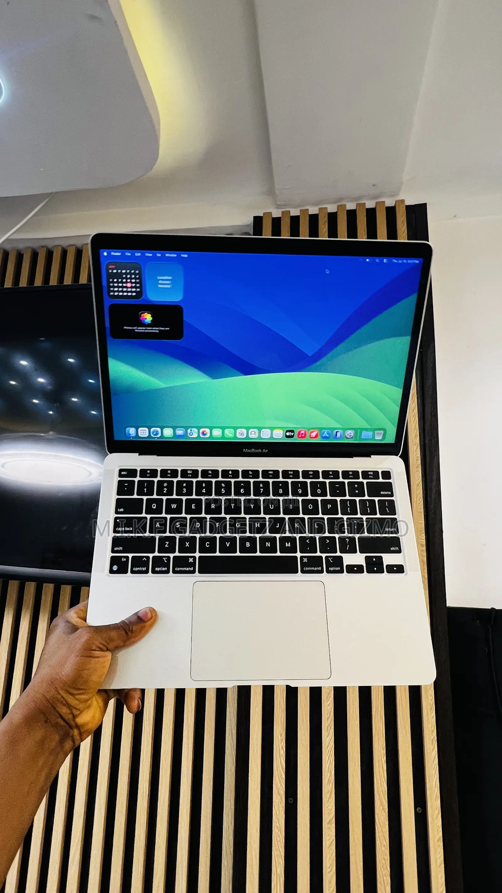 Laptop Apple MacBook Air 2020 M1 16GB Apple M1 SSD 256GB