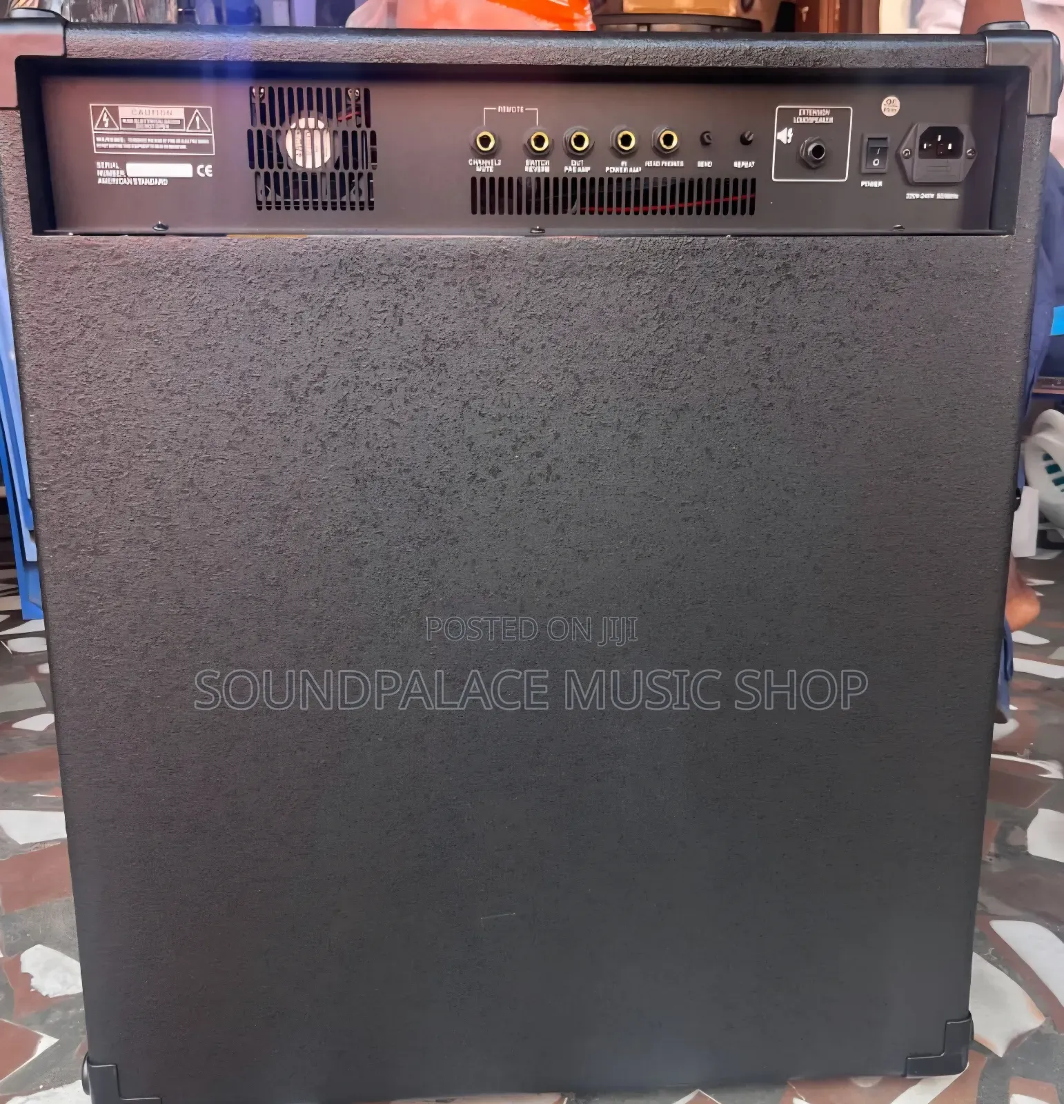 Yamaha KB400 Keyboard Combo Amplifier