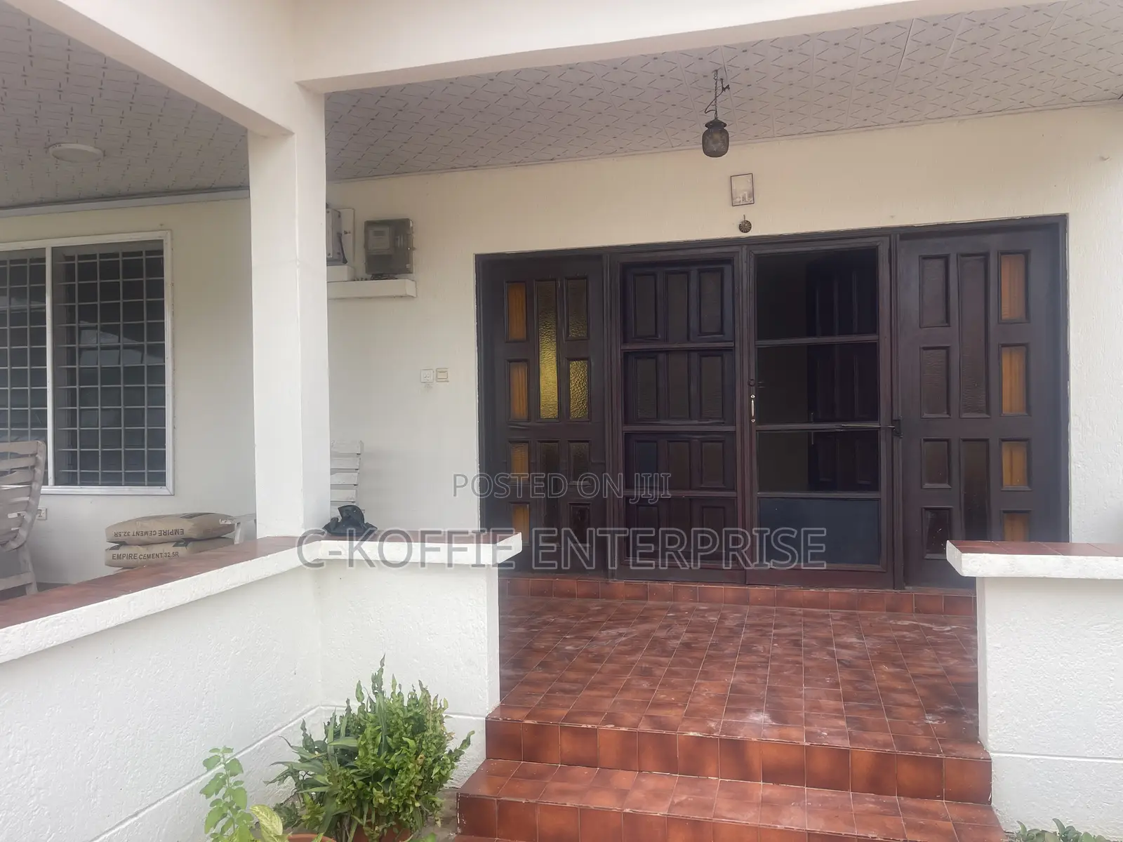 Furnished 4bdrm House in Tesano for rent