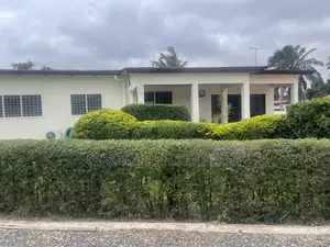 Furnished 4bdrm House in Tesano for rent