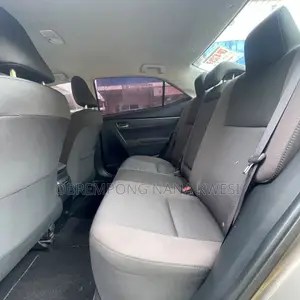Toyota Corolla 2017 Gray