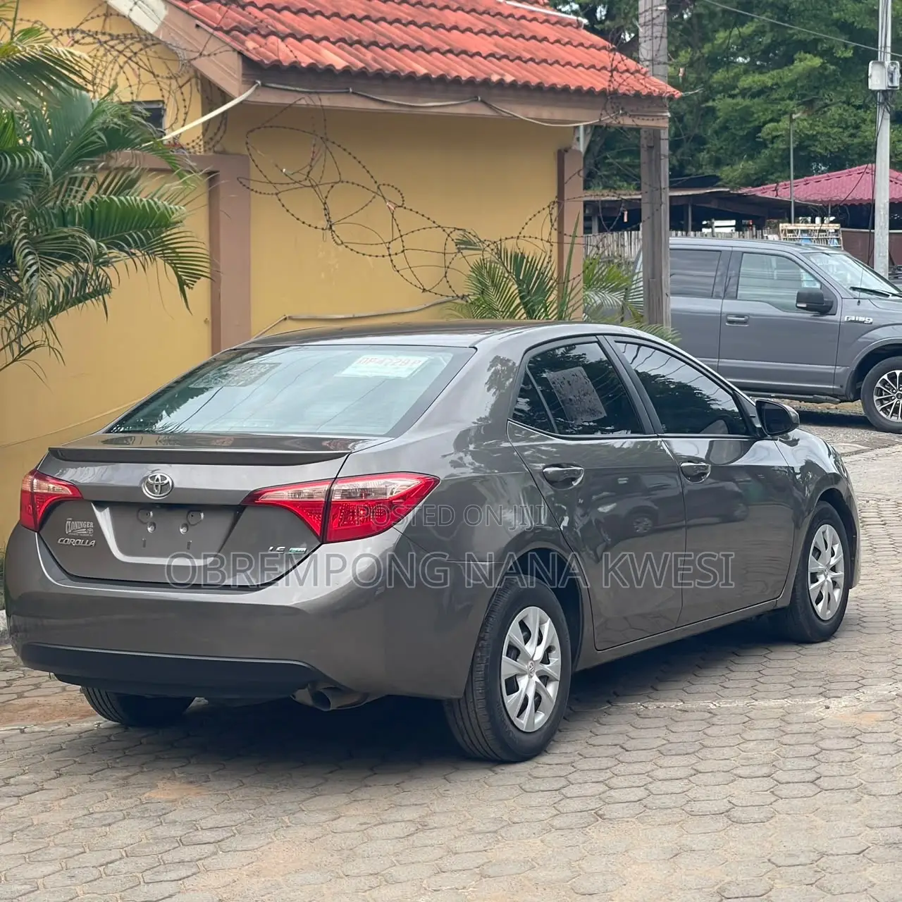 Toyota Corolla 2017 Gray