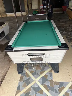 Commercial Coin Mable Operator Snooker