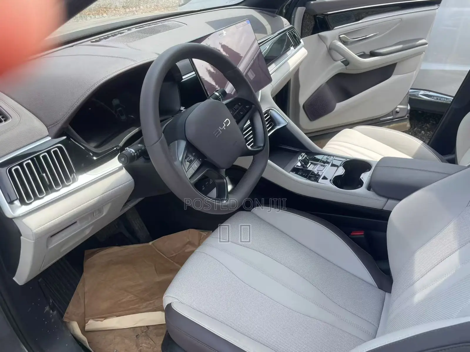 BYD Song Plus 1.5 CVT Hybrid FWD 2023 Gray