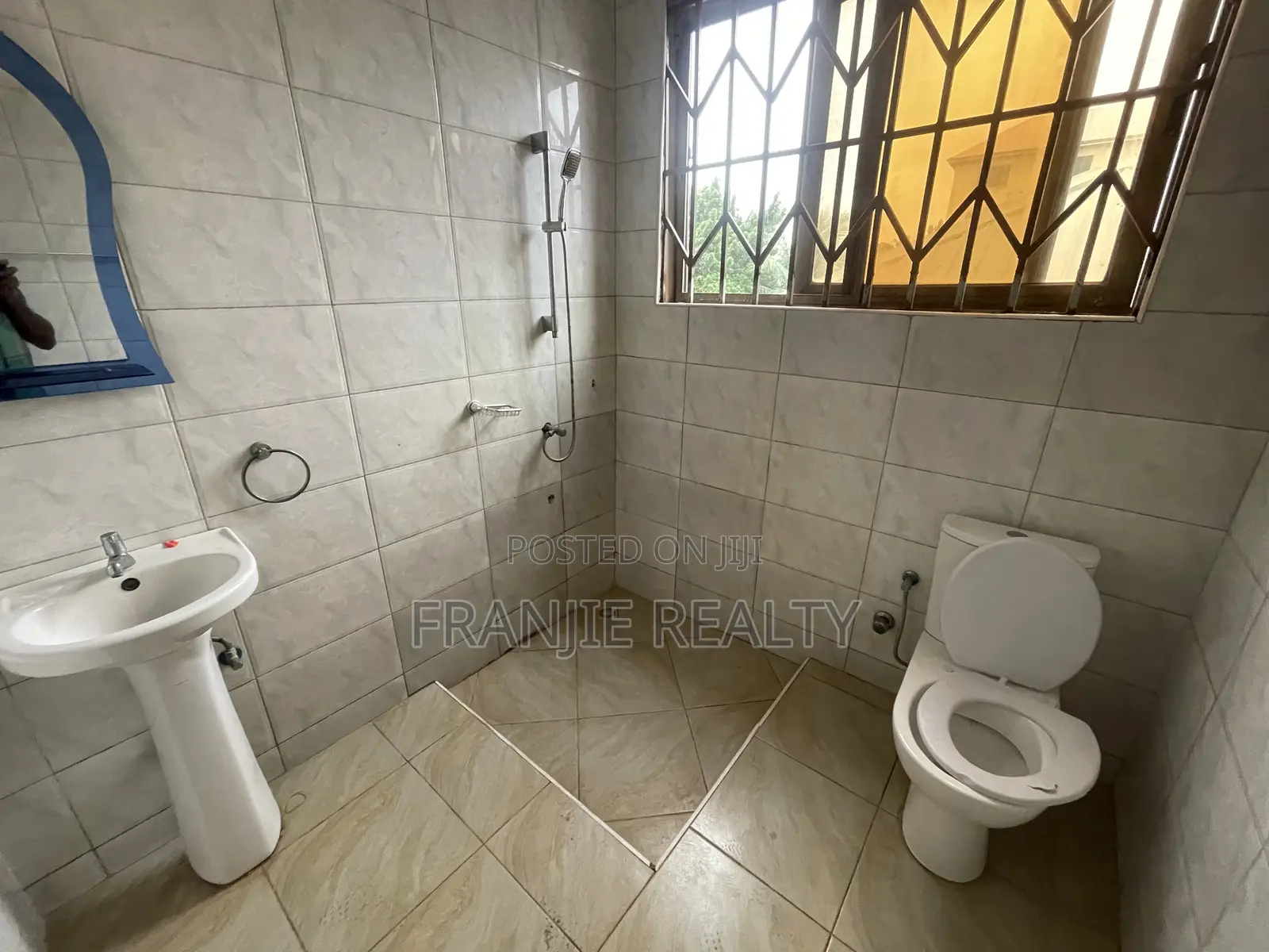 2bdrm Apartment in Franjie Realty, Weija for rent