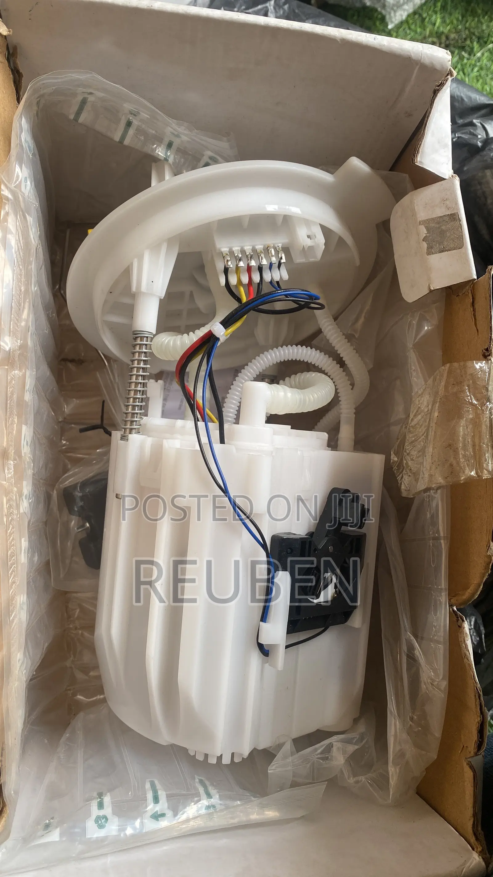 Mercedes Benz C300 Fuel Pump