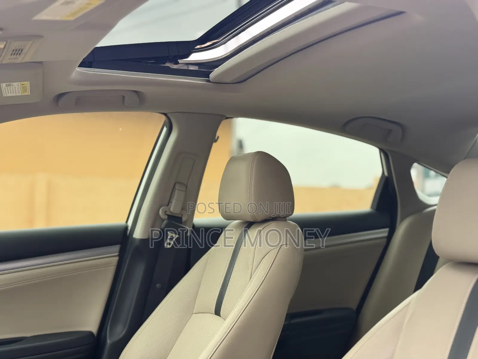 Honda Civic 2019 White