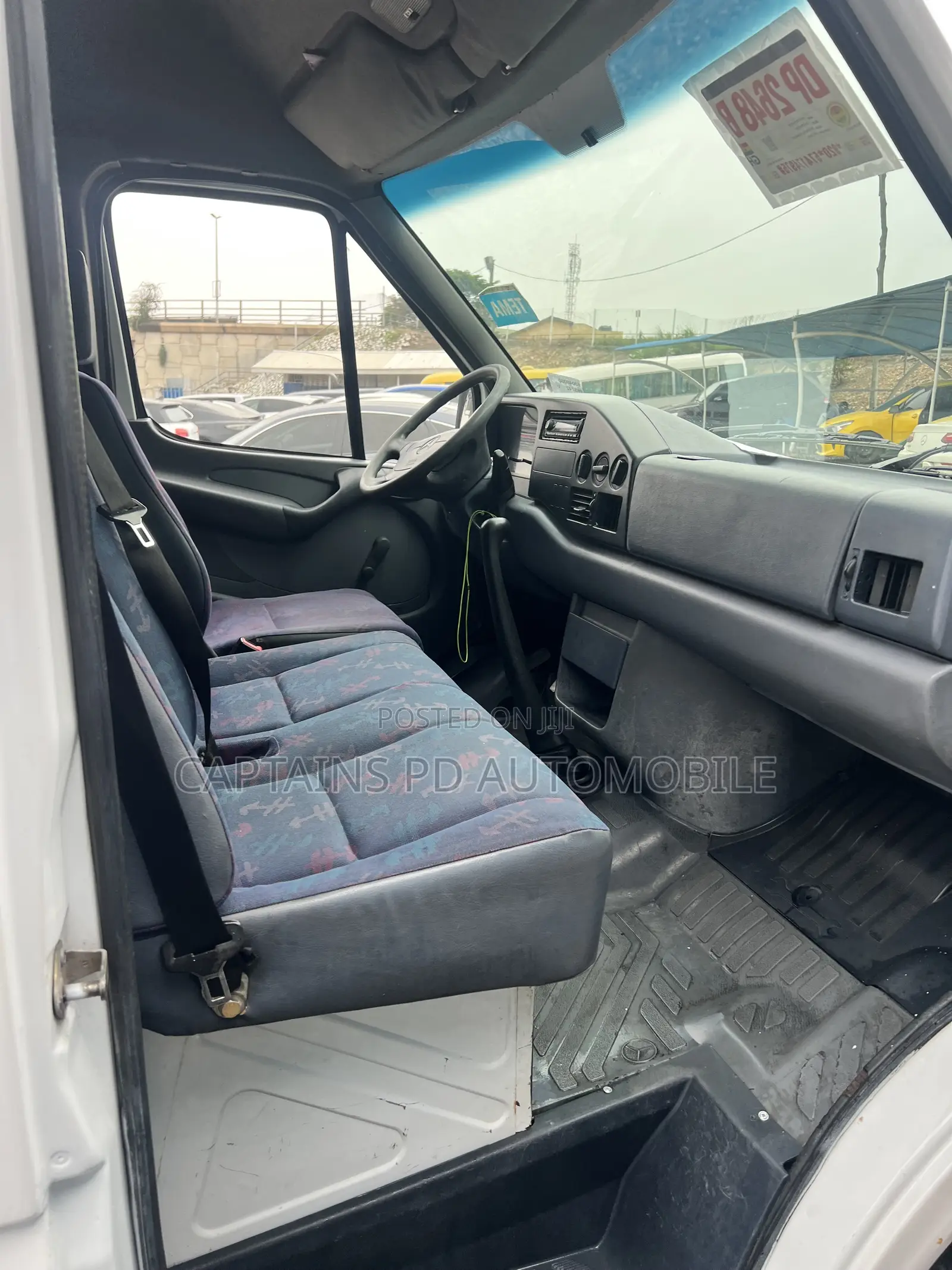 Mercedes-Benz Sprinter 2004 White