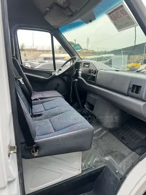 Mercedes-Benz Sprinter 2004 White