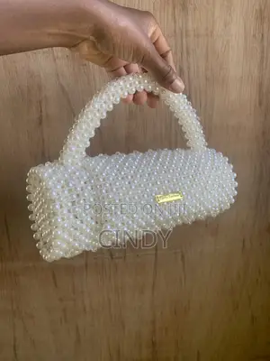 Pearl Beaded Ladies Purse in Off White