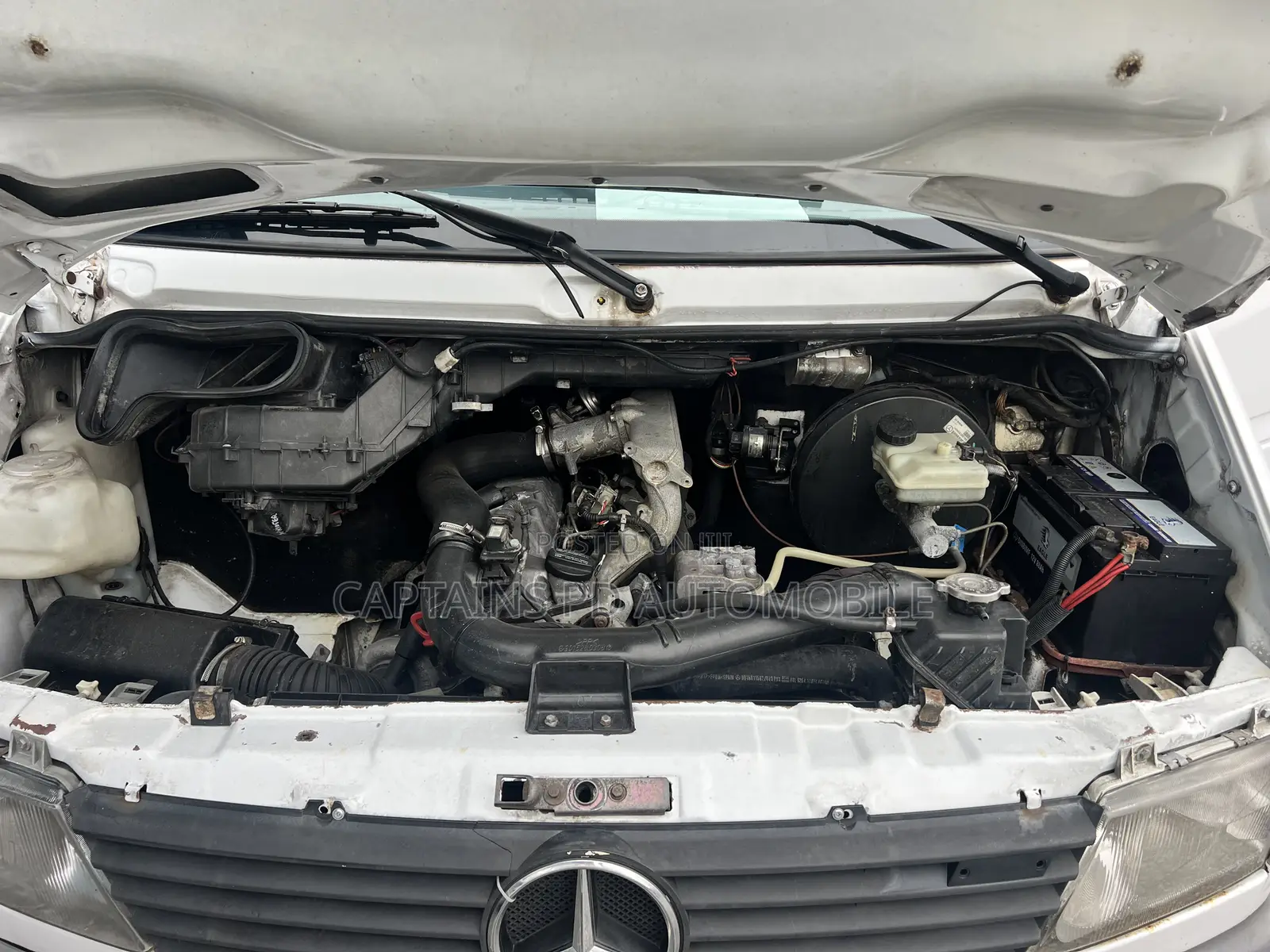 Mercedes-Benz Sprinter 2004 White