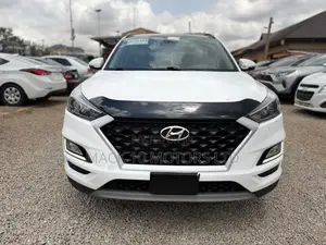 Hyundai Tucson Limited AWD 2019 White